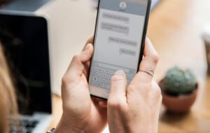 ¿Cansado de las conversaciones aburridas? Descubre nuevo chat